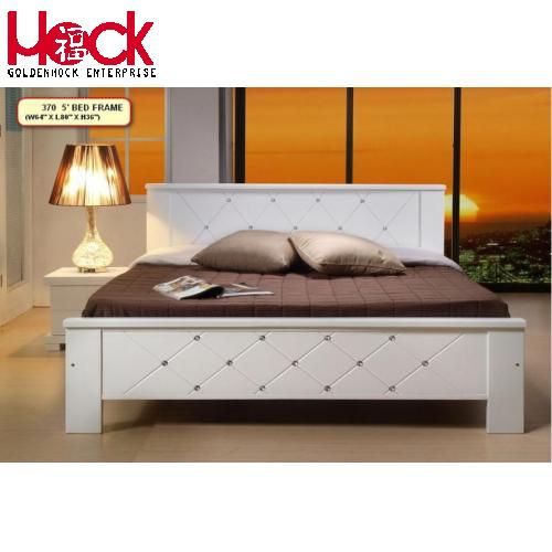 Double Bed 370
